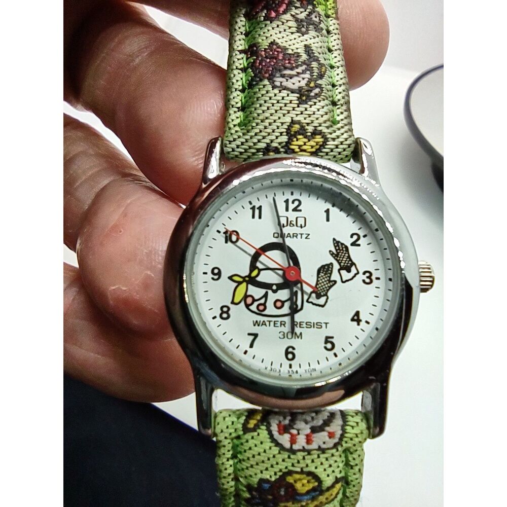 Q&Q Gardening Ladies Vintage Watch